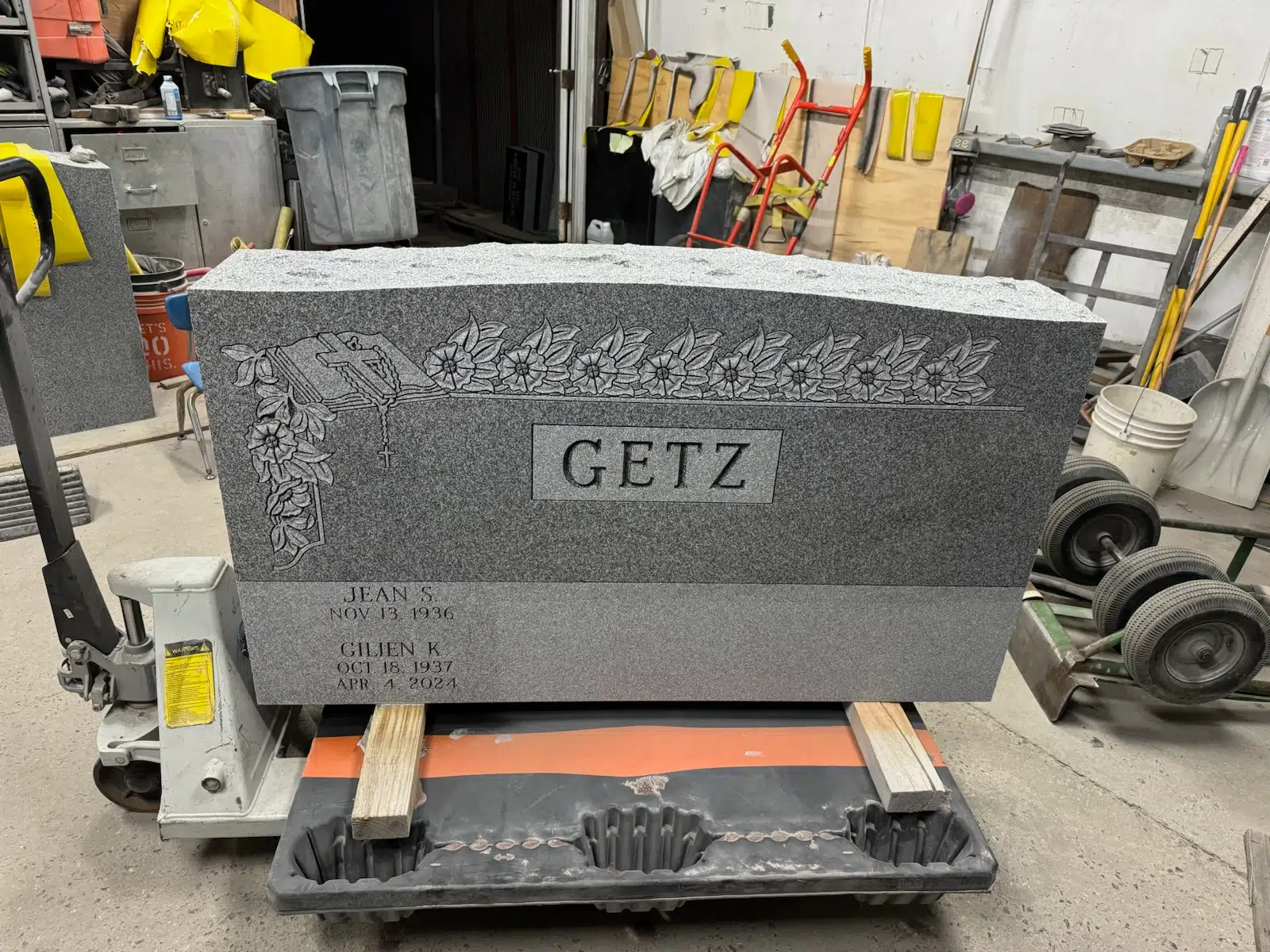 Granite Companion / Double Flat Headstone hand-carved by Couple Marker Guide in NJ — image 5