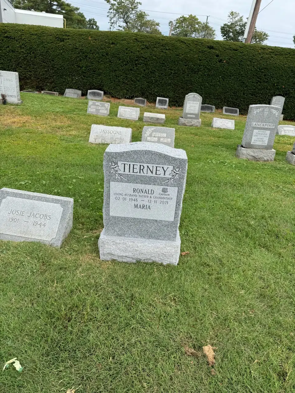 Granite Companion / Double Flat Headstone hand-carved by Couple Marker Guide in NJ — image 5